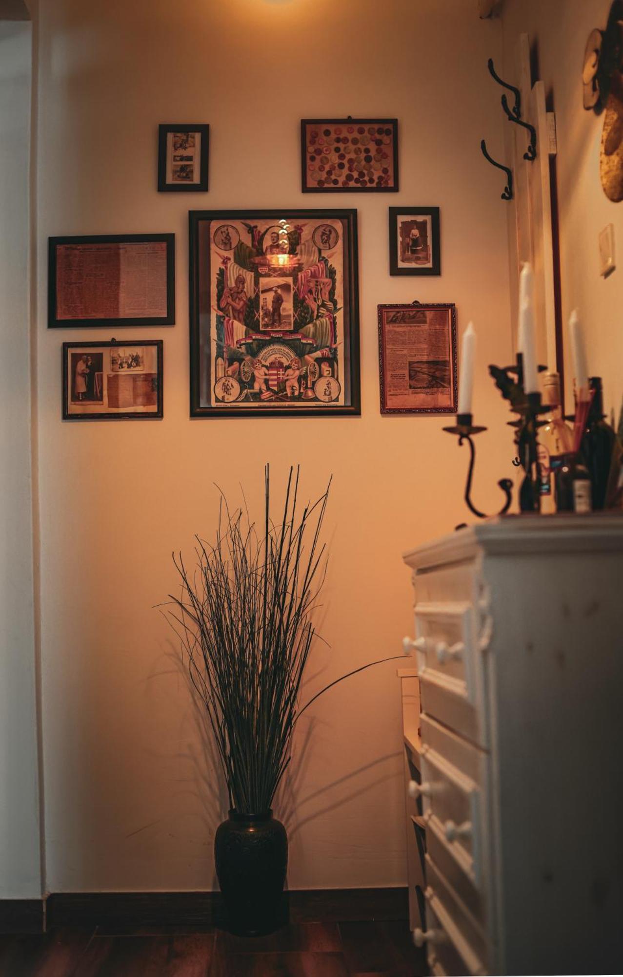 Kishaz Apartman Eger Buitenkant foto