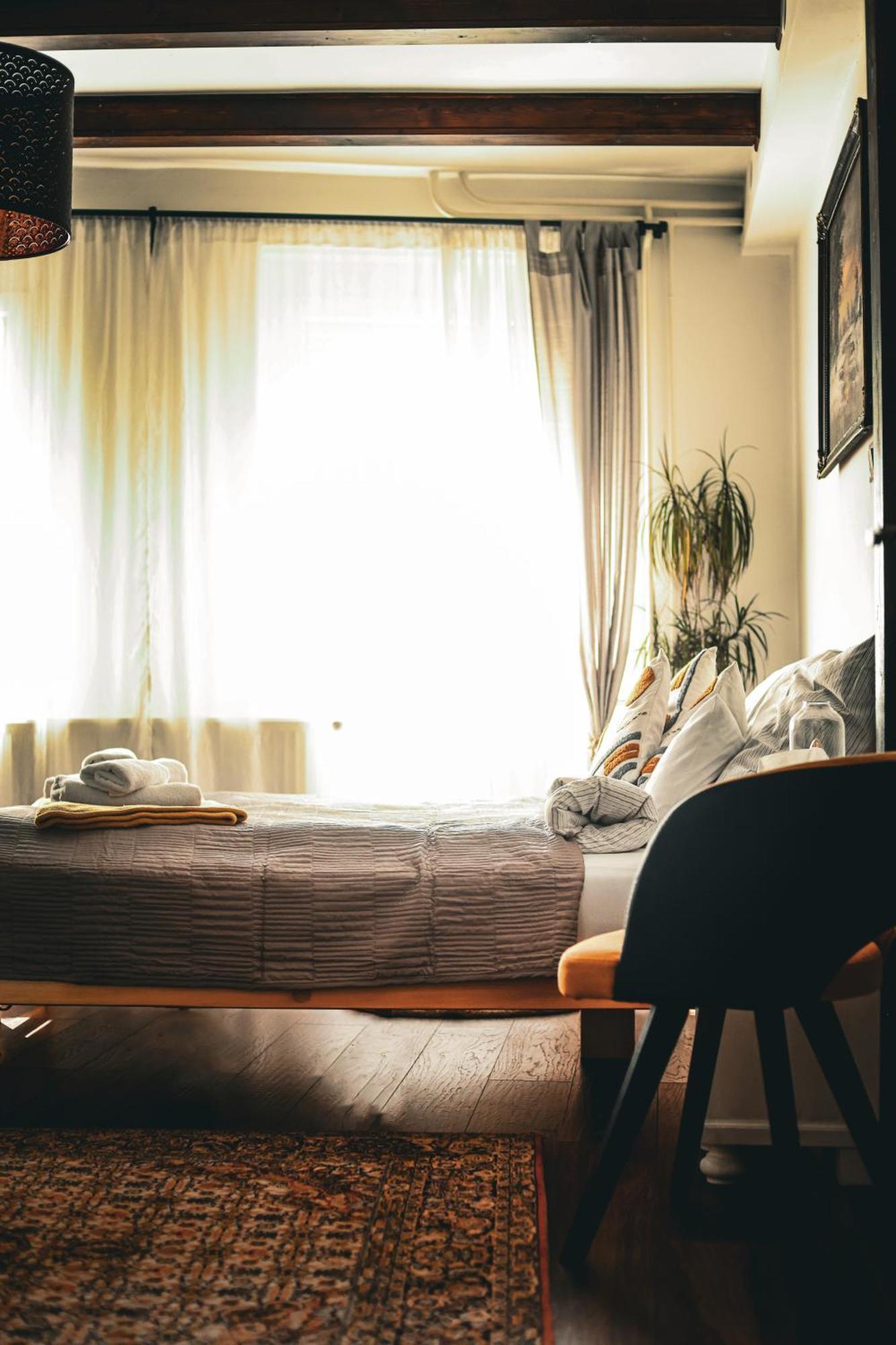 Kishaz Apartman Eger Buitenkant foto